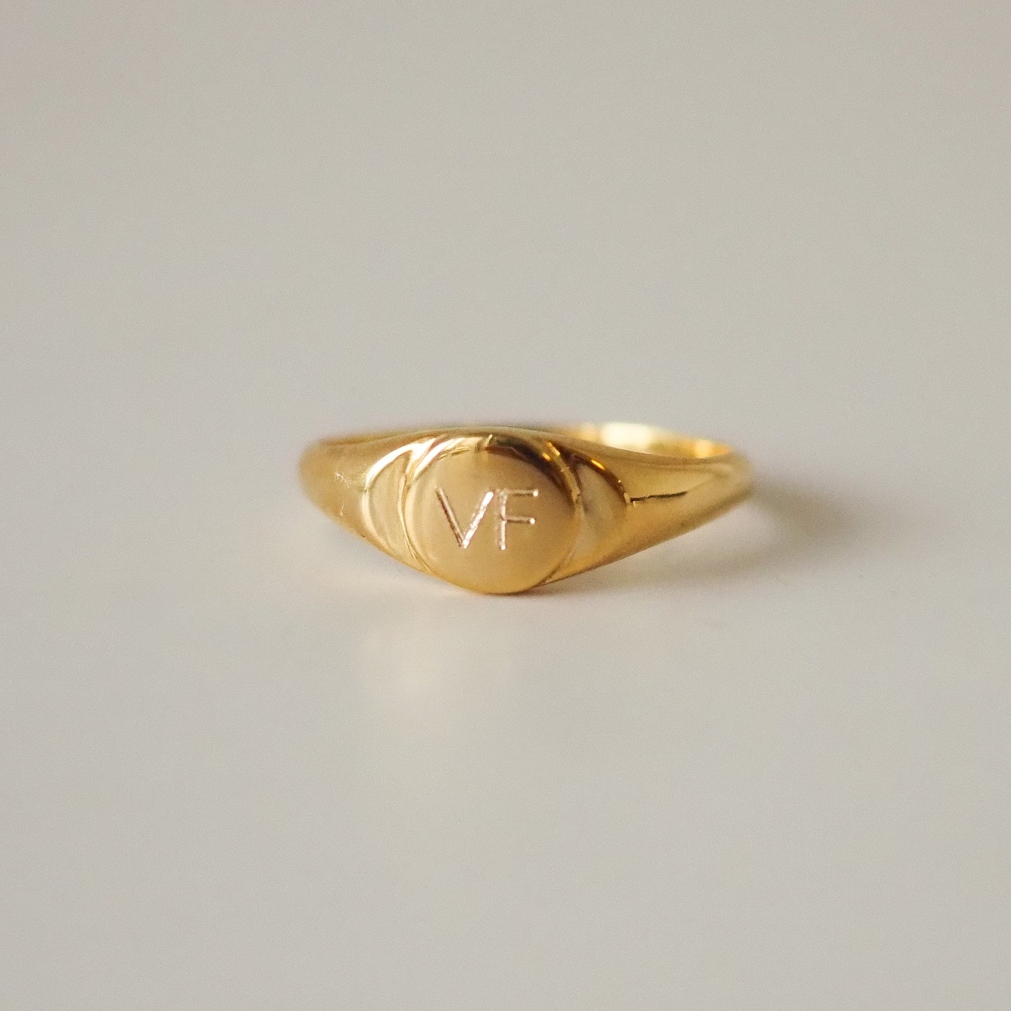Mini Signet Ring