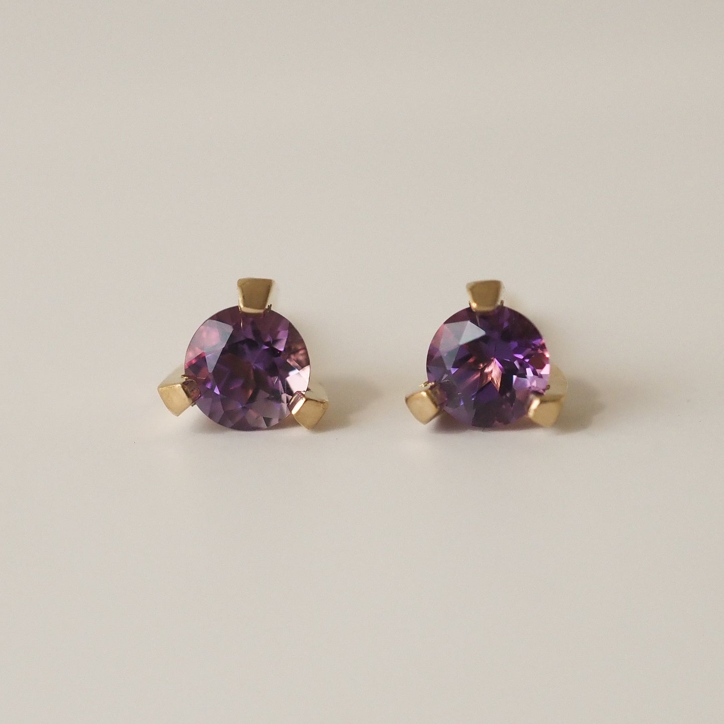 Terez Studs Amethyst