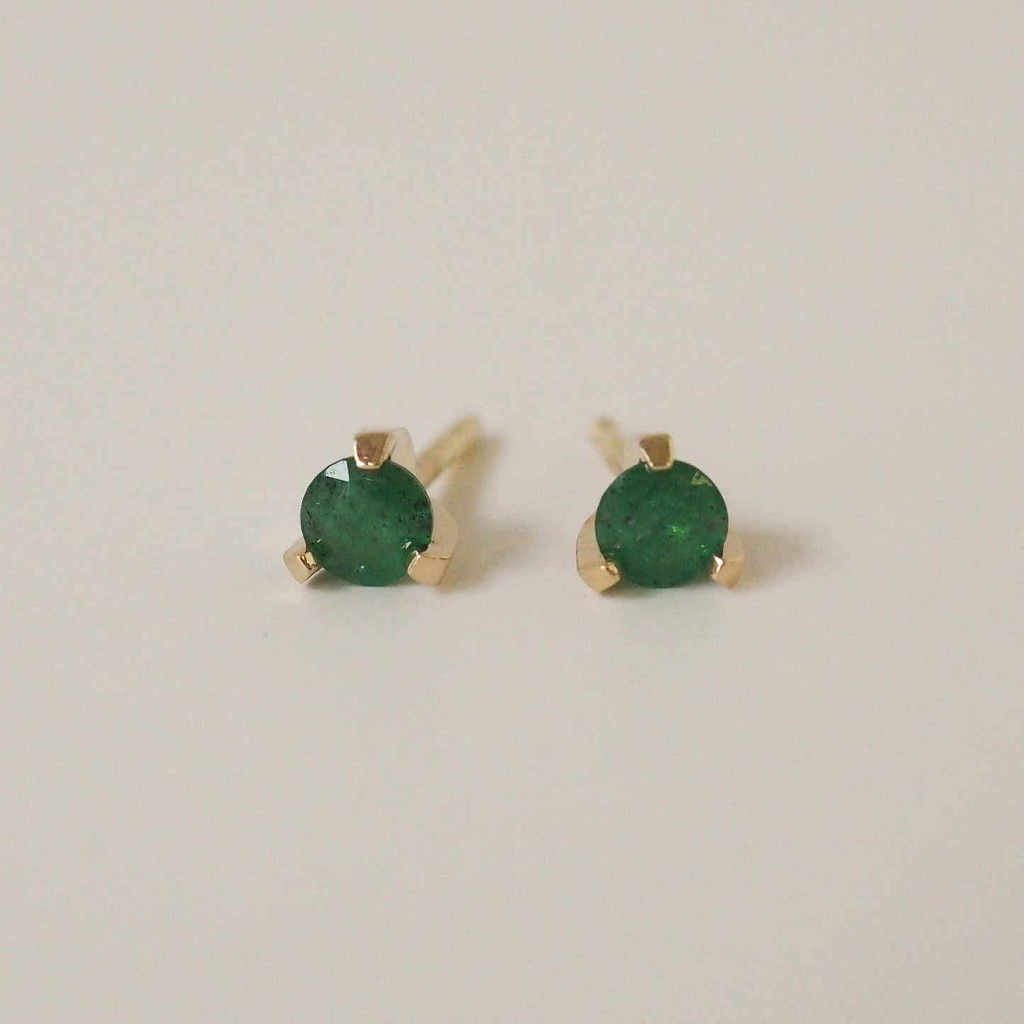 Terez Studs Blue Sapphires