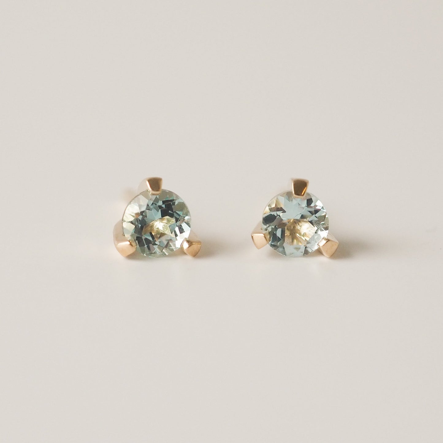 Terez Studs Blue Sapphires