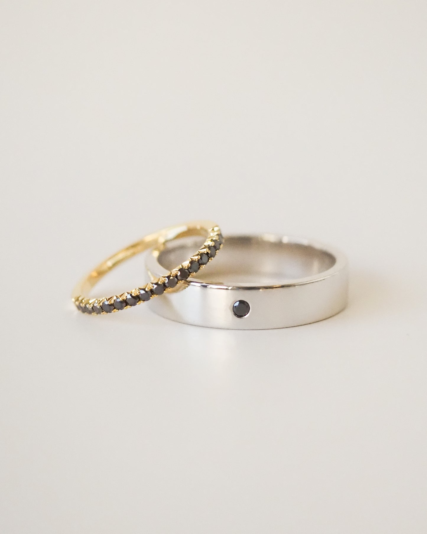 Black Diamond Flush Band