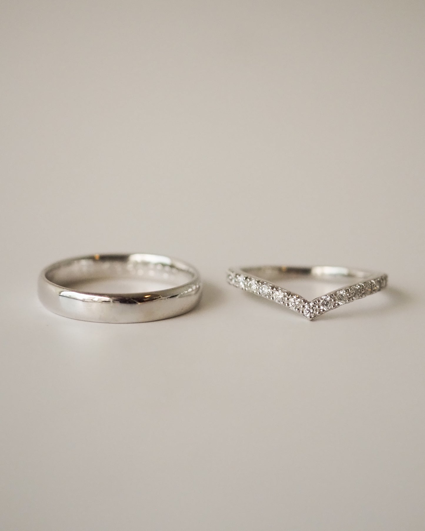 Victoria Ring Diamonds - Oro blanco
