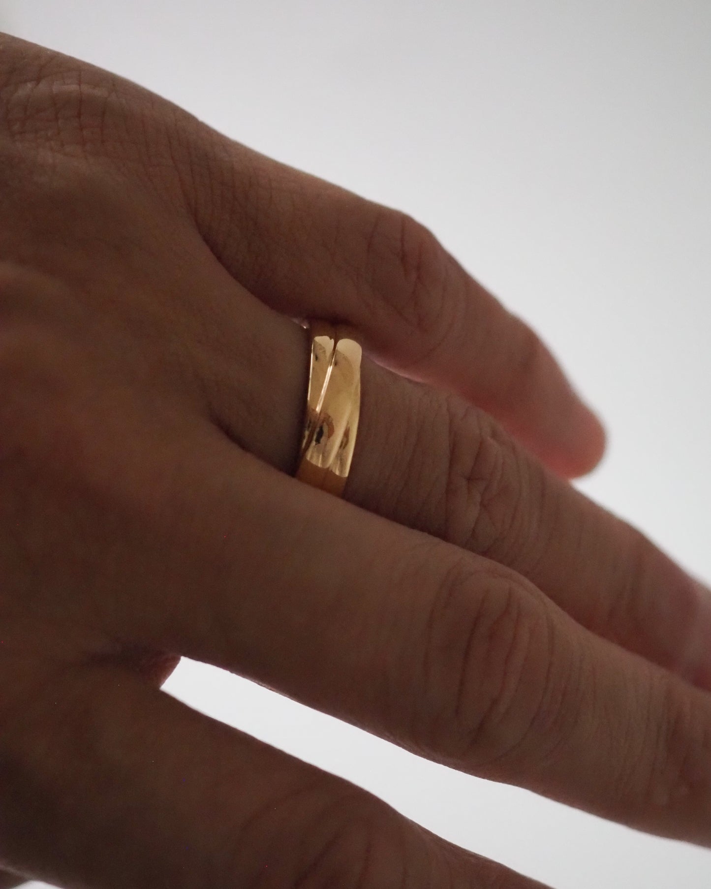 Criss Cross Ring - thick