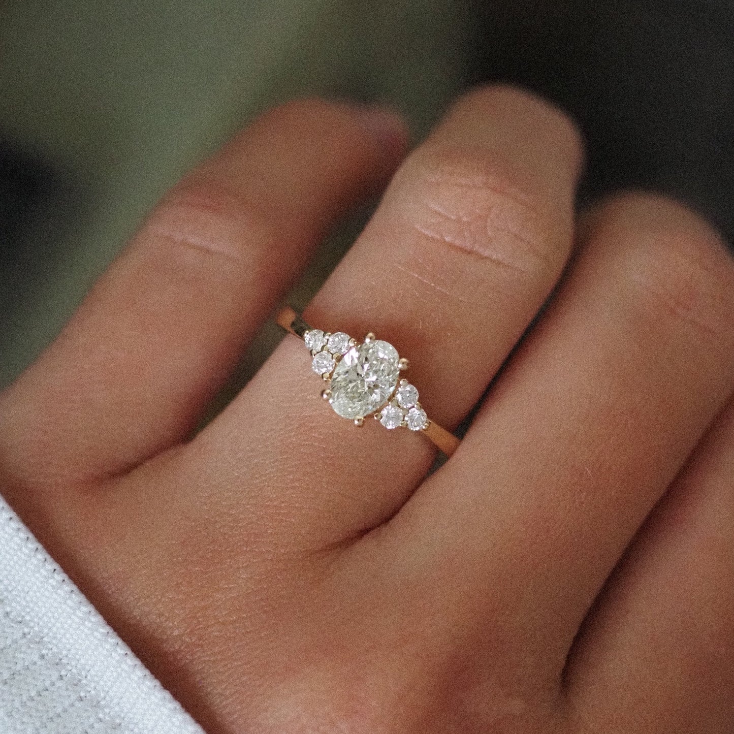 Lucia Ring