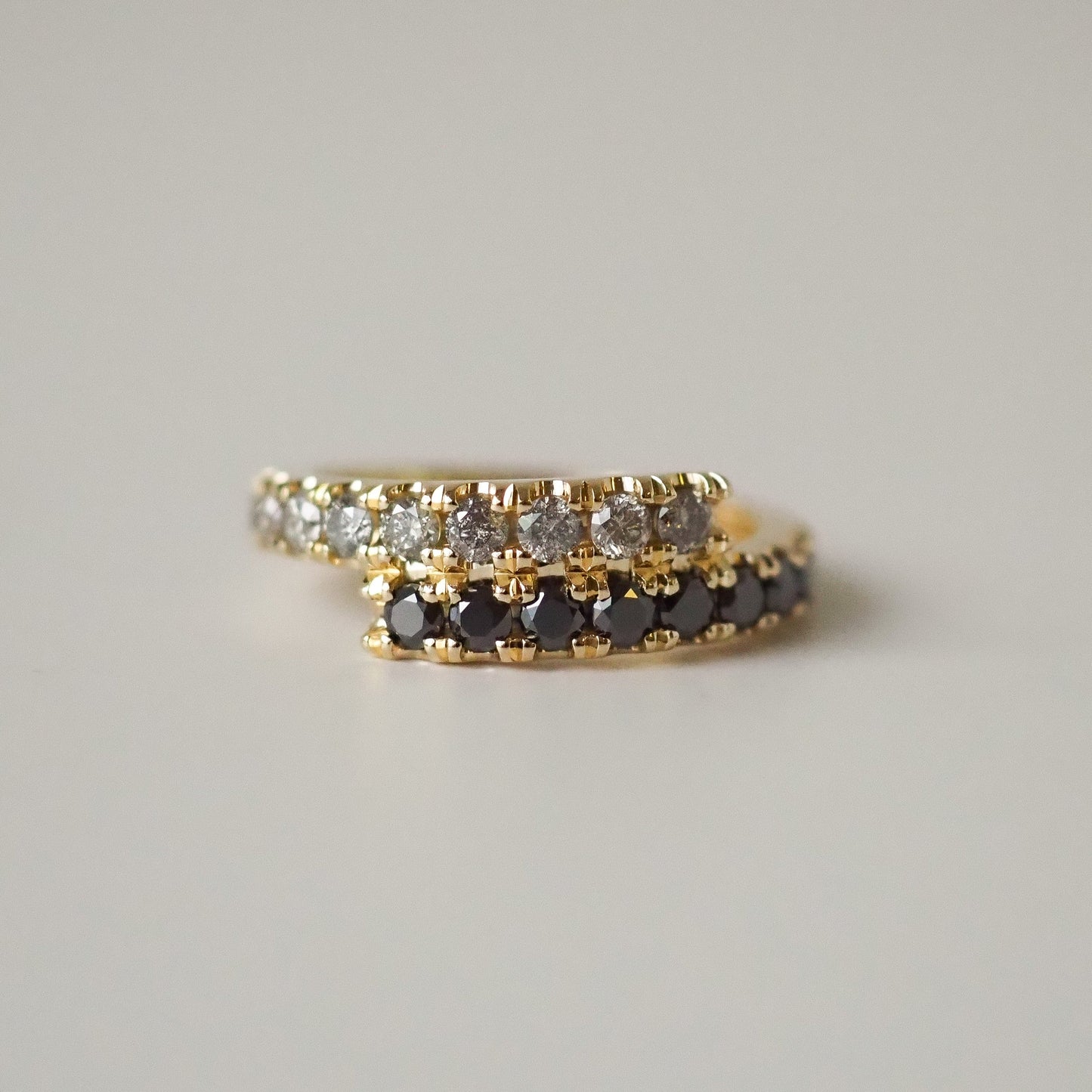 Zaida pinky Ring - Black, Salt & Pepper