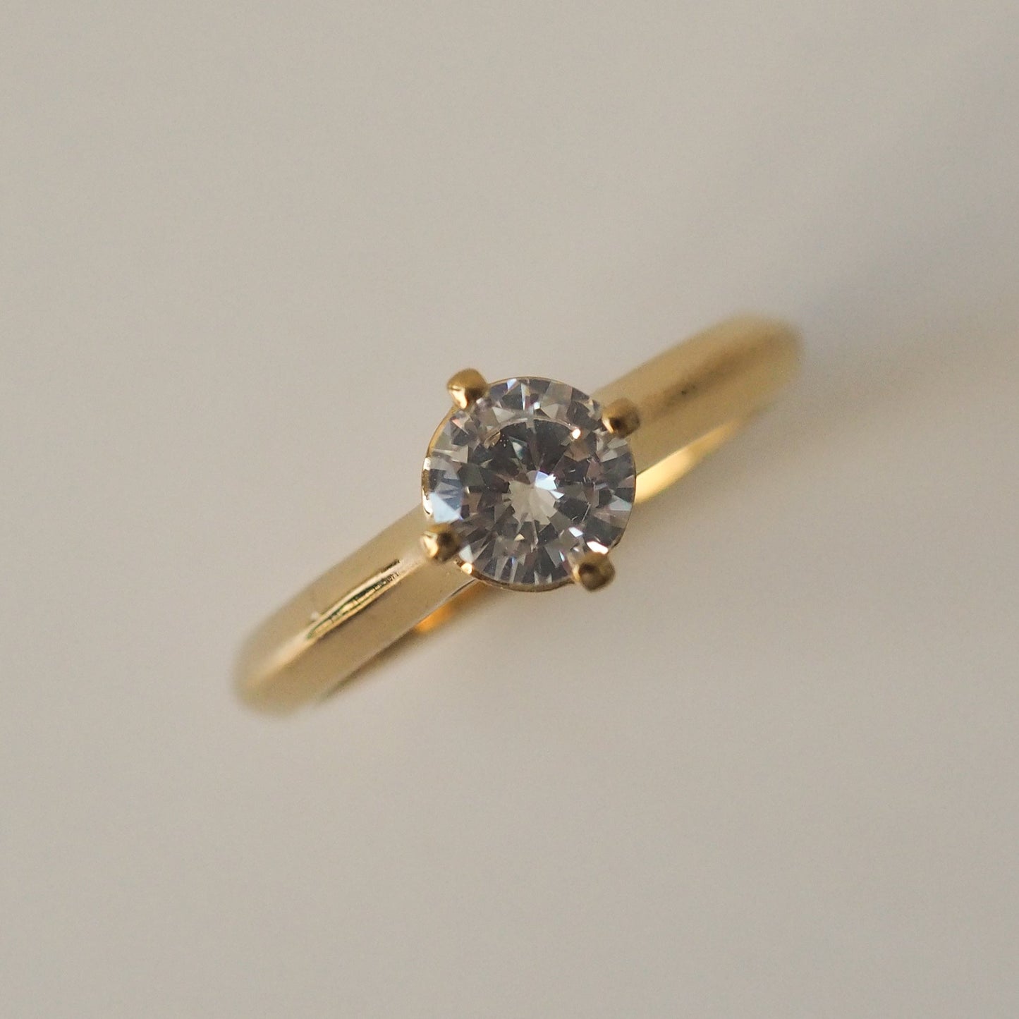 Compass solitaire Ring