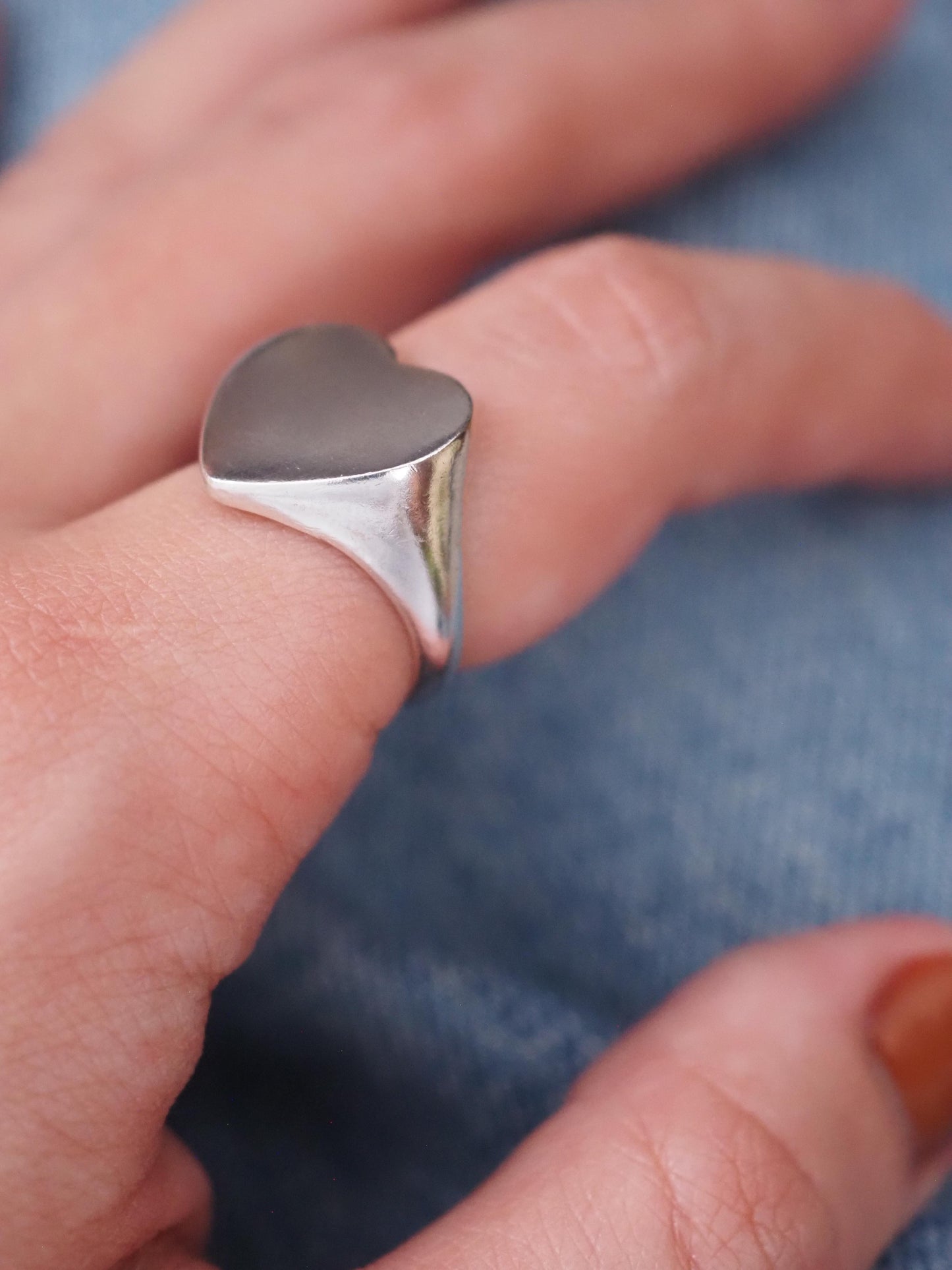 Love Signet Ring - silver