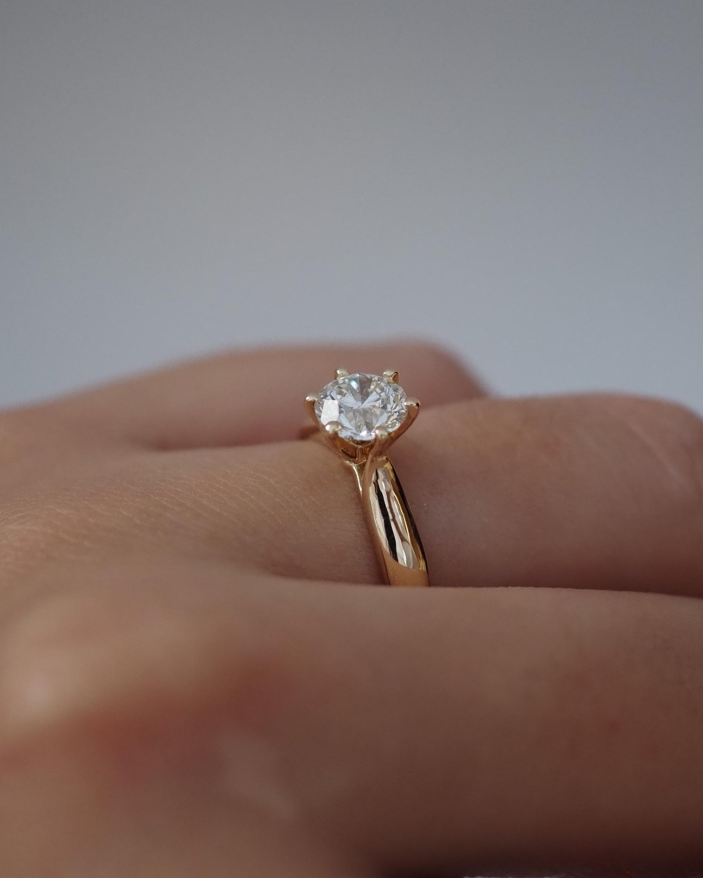 Eva Ring