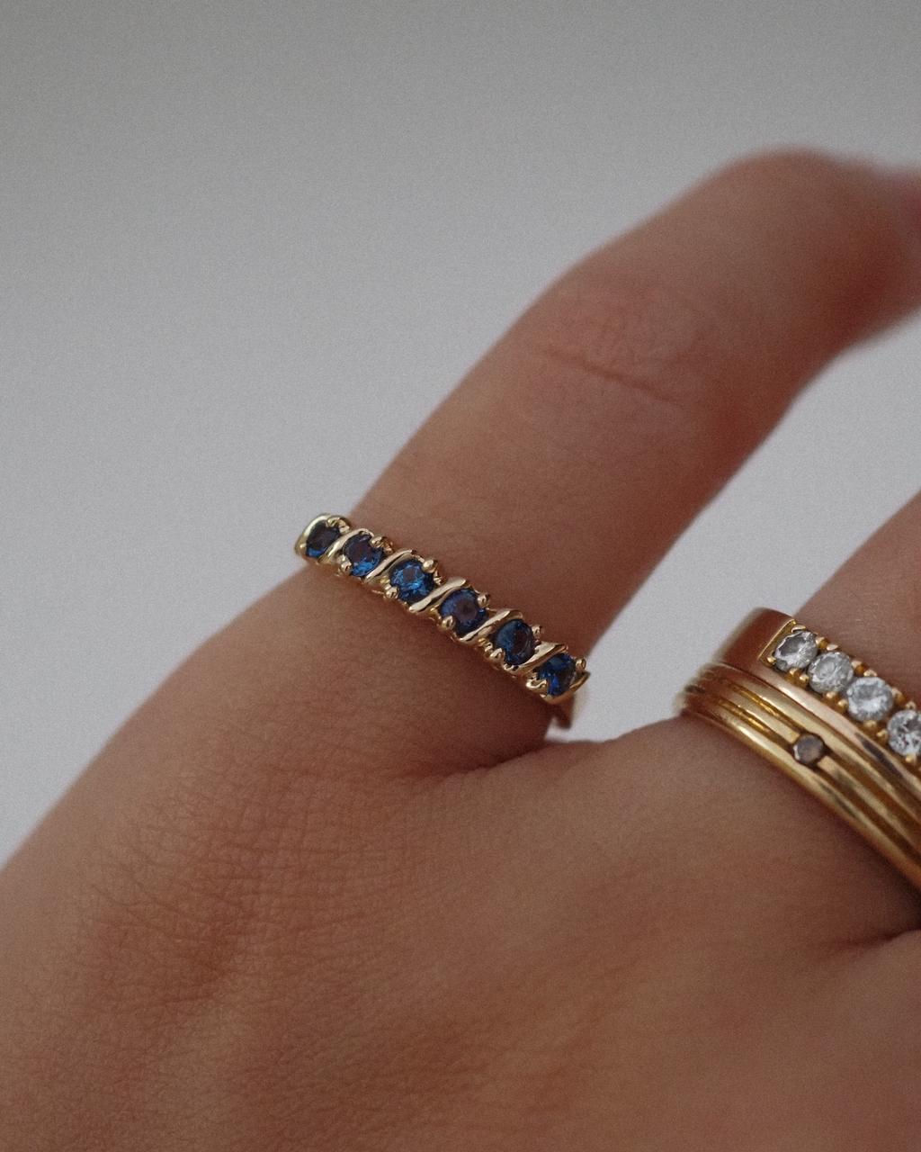 Carmen Ring Blue Sapphires
