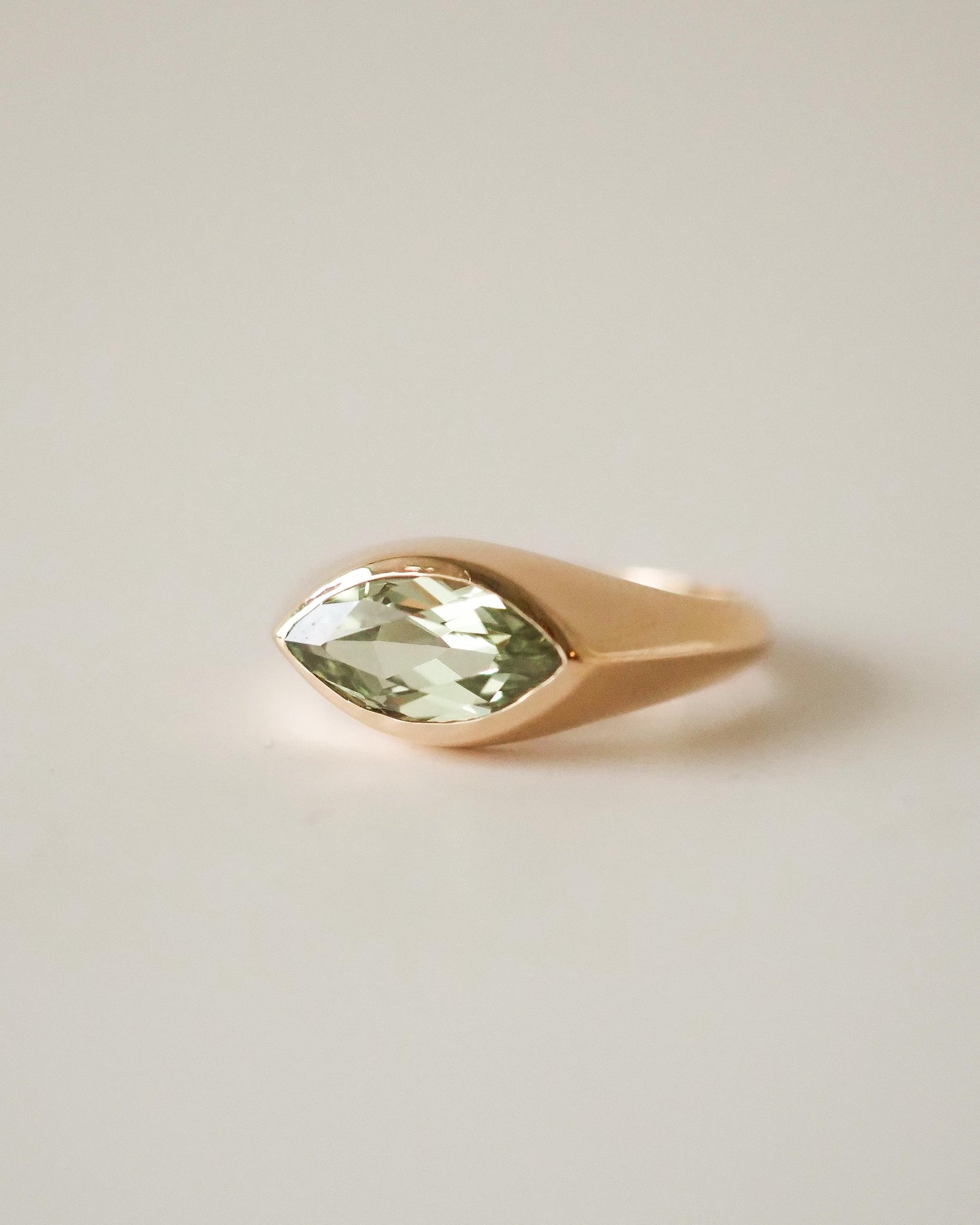 Celine Ring - Green Sapphire