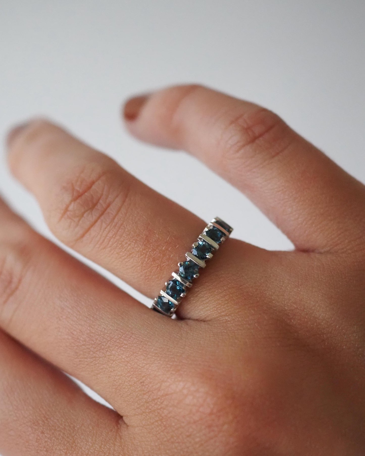 Arabelle Ring blue Topaz