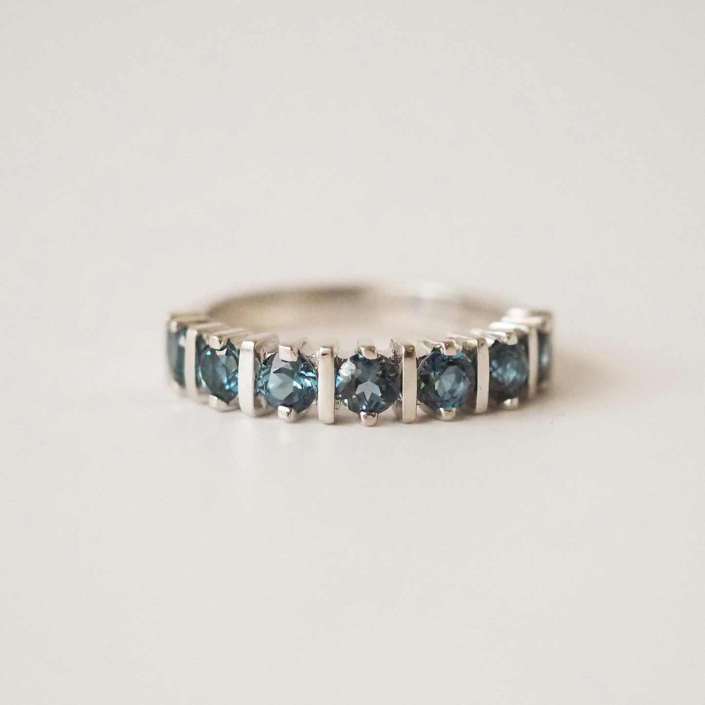 Arabelle Ring blue Topaz