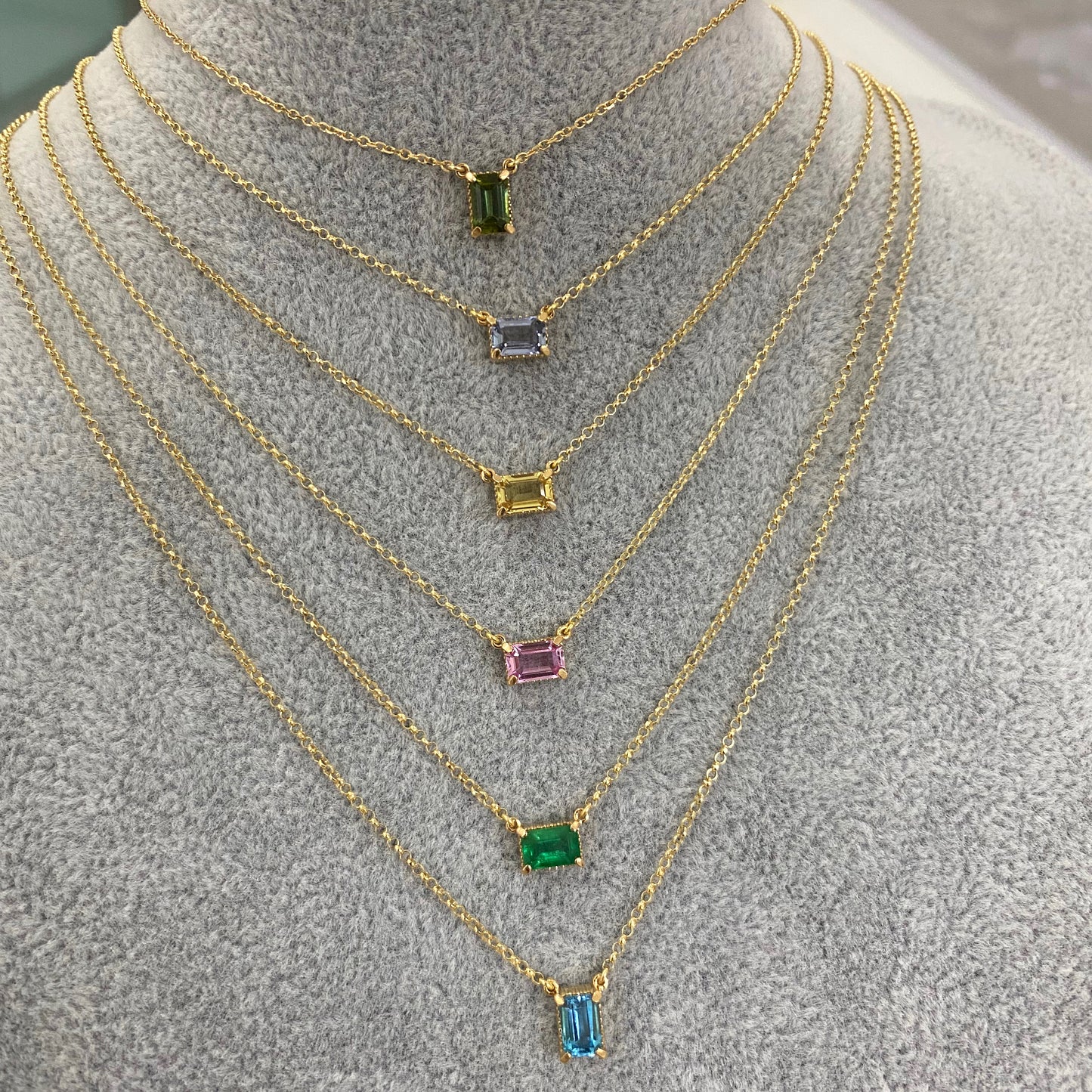 Noe Necklace Emerald