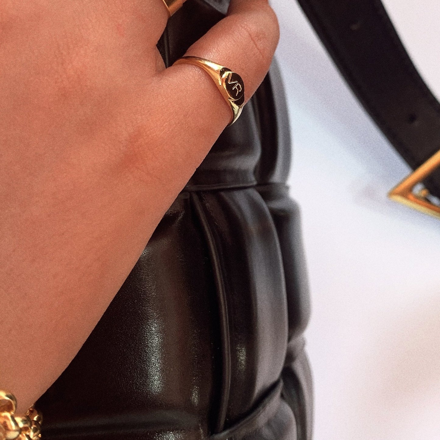 Mini Signet Ring