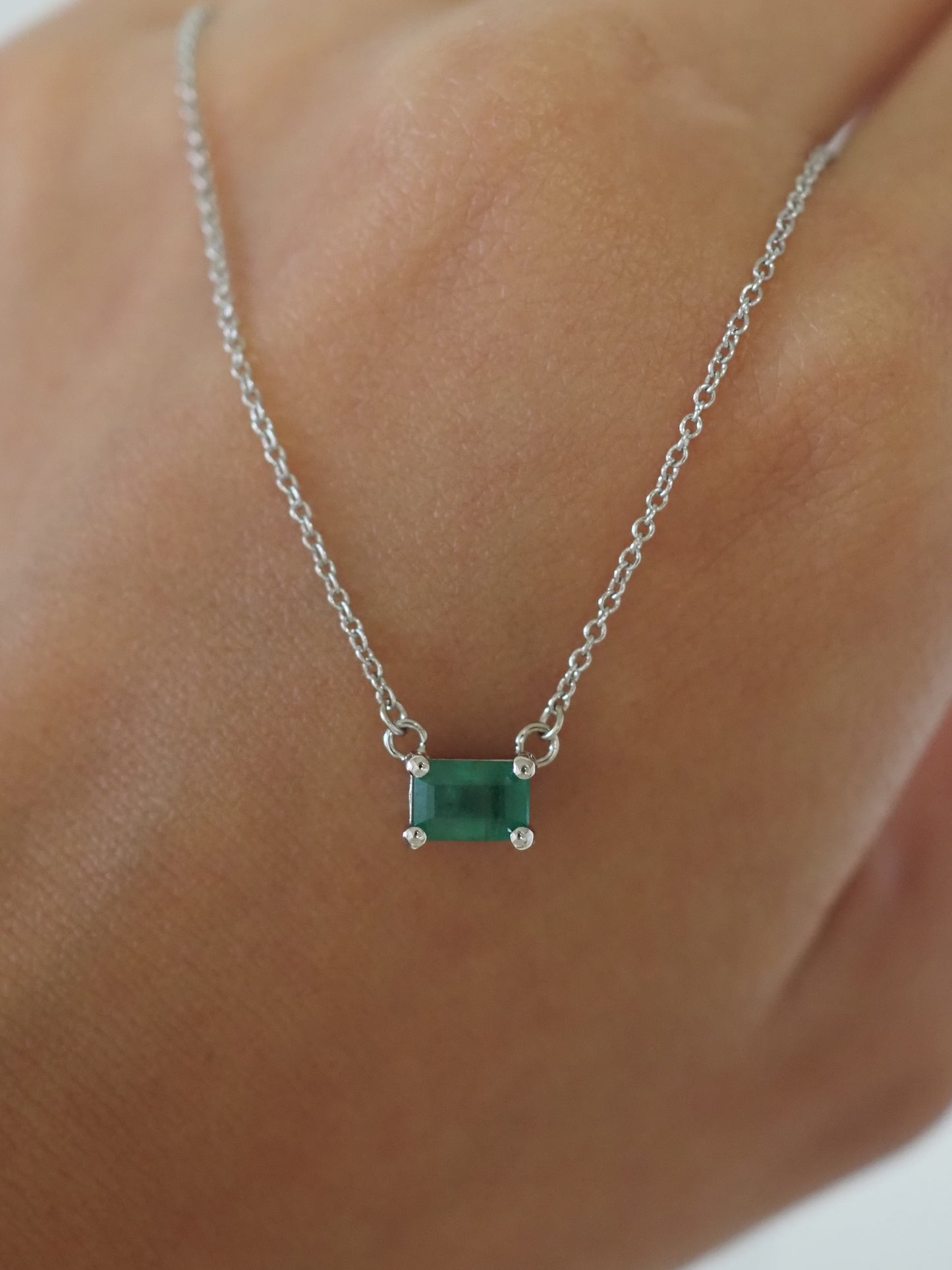 Noe Necklace Emerald