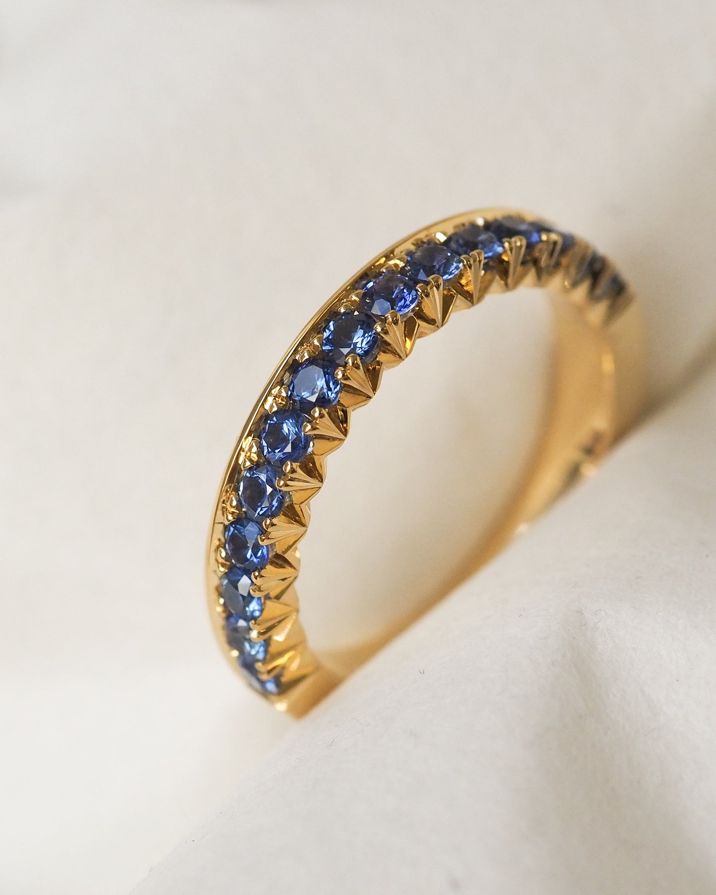 Borja Sapphires Ring