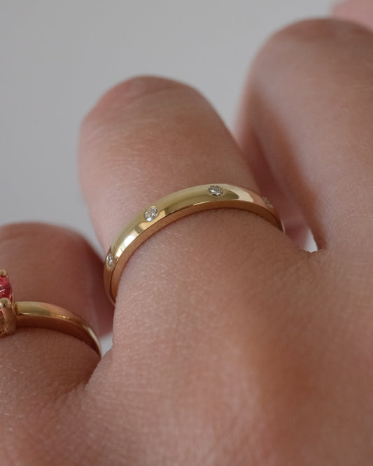 Vivian Ring