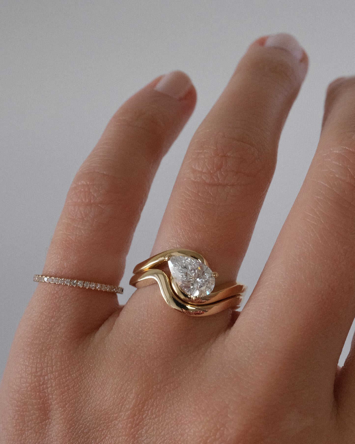 Ava Ring