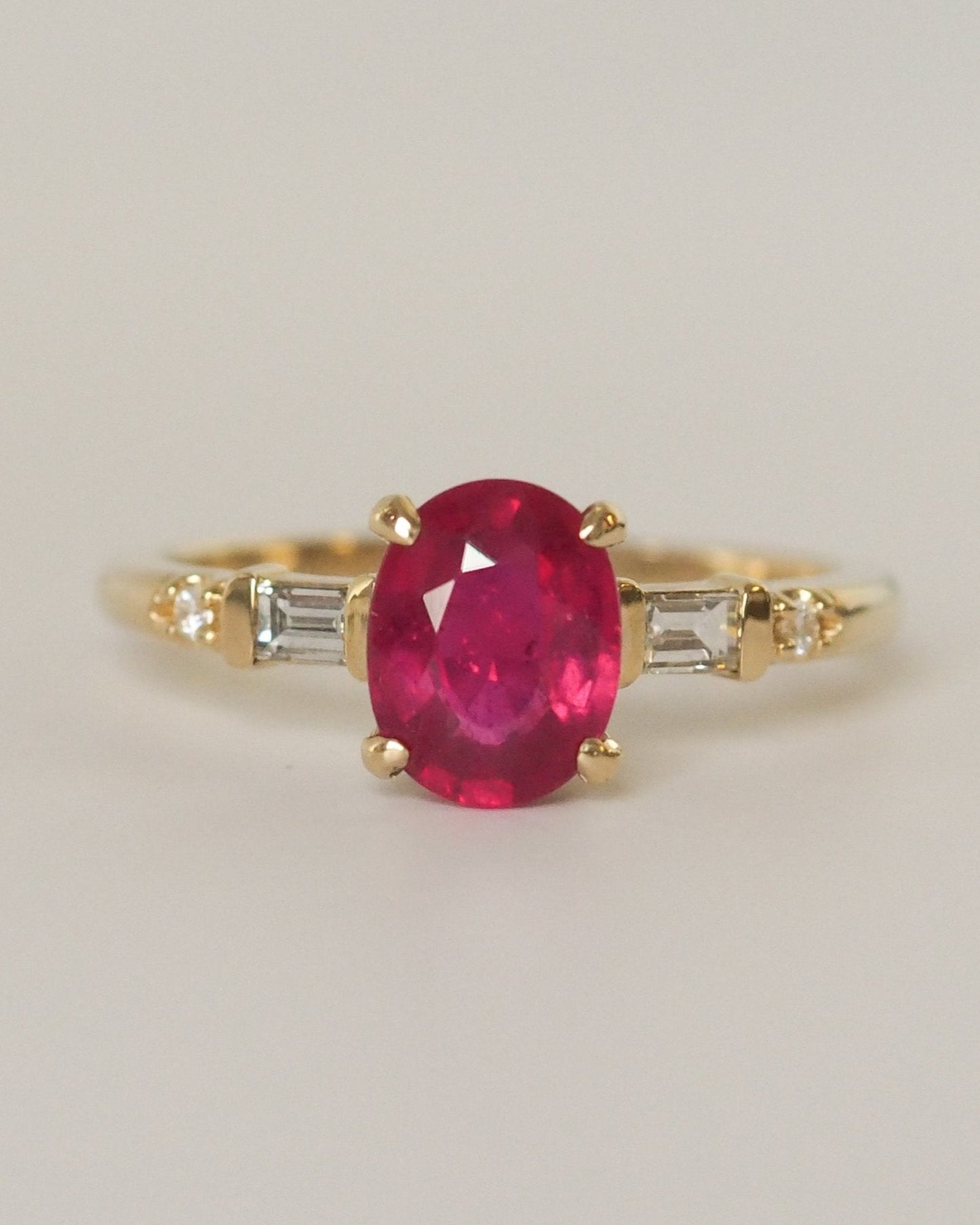 Vintage design Ruby & Diamonds