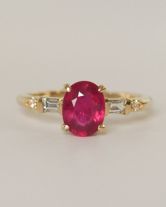 Vintage design Ruby & Diamonds