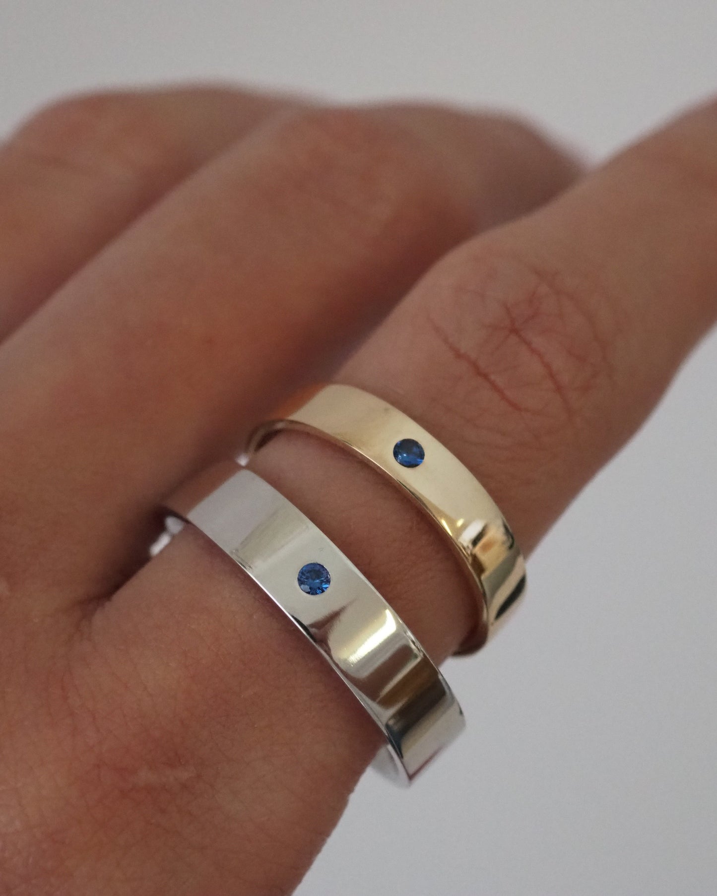 Diamond & Sapphire Flush Band