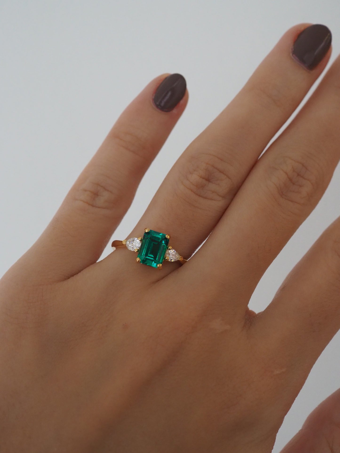 Emerald & Diamonds