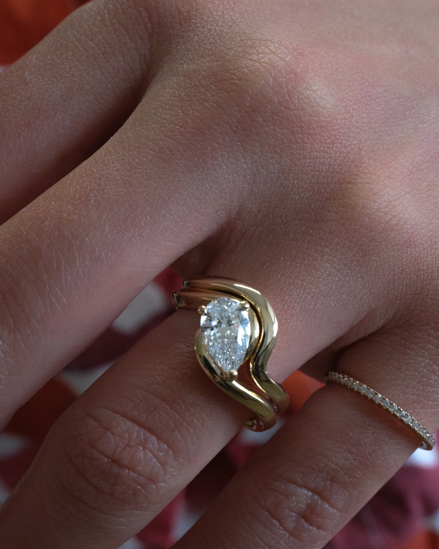 Ava Ring