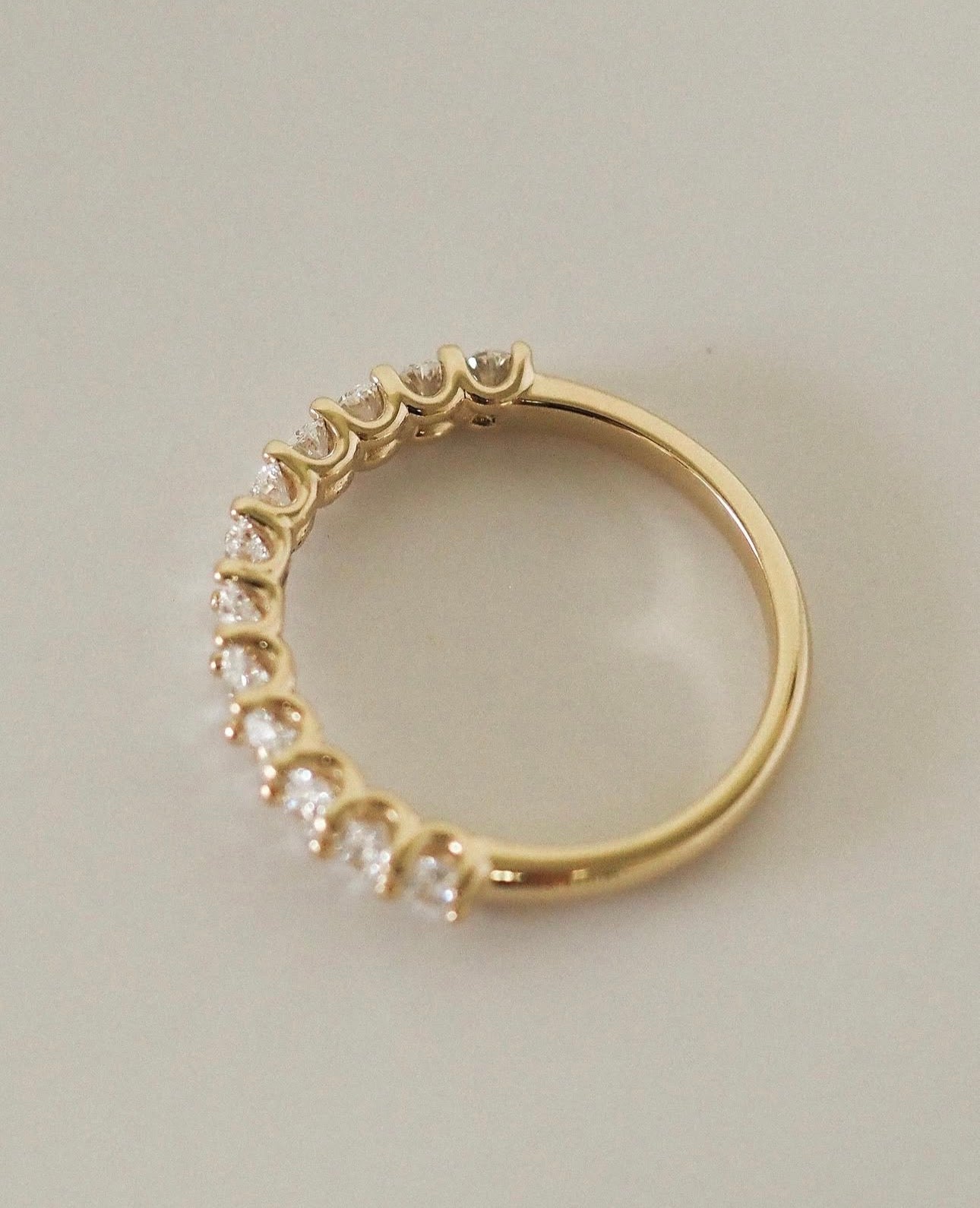 Alina Oval Diamonds Band
