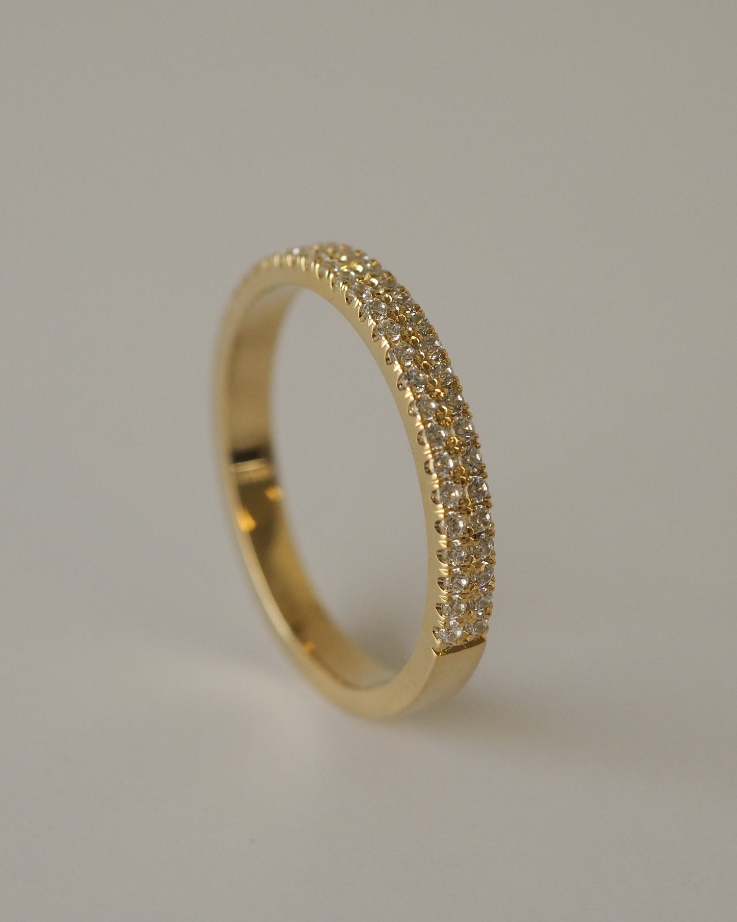 Pavé Diamonds Ring