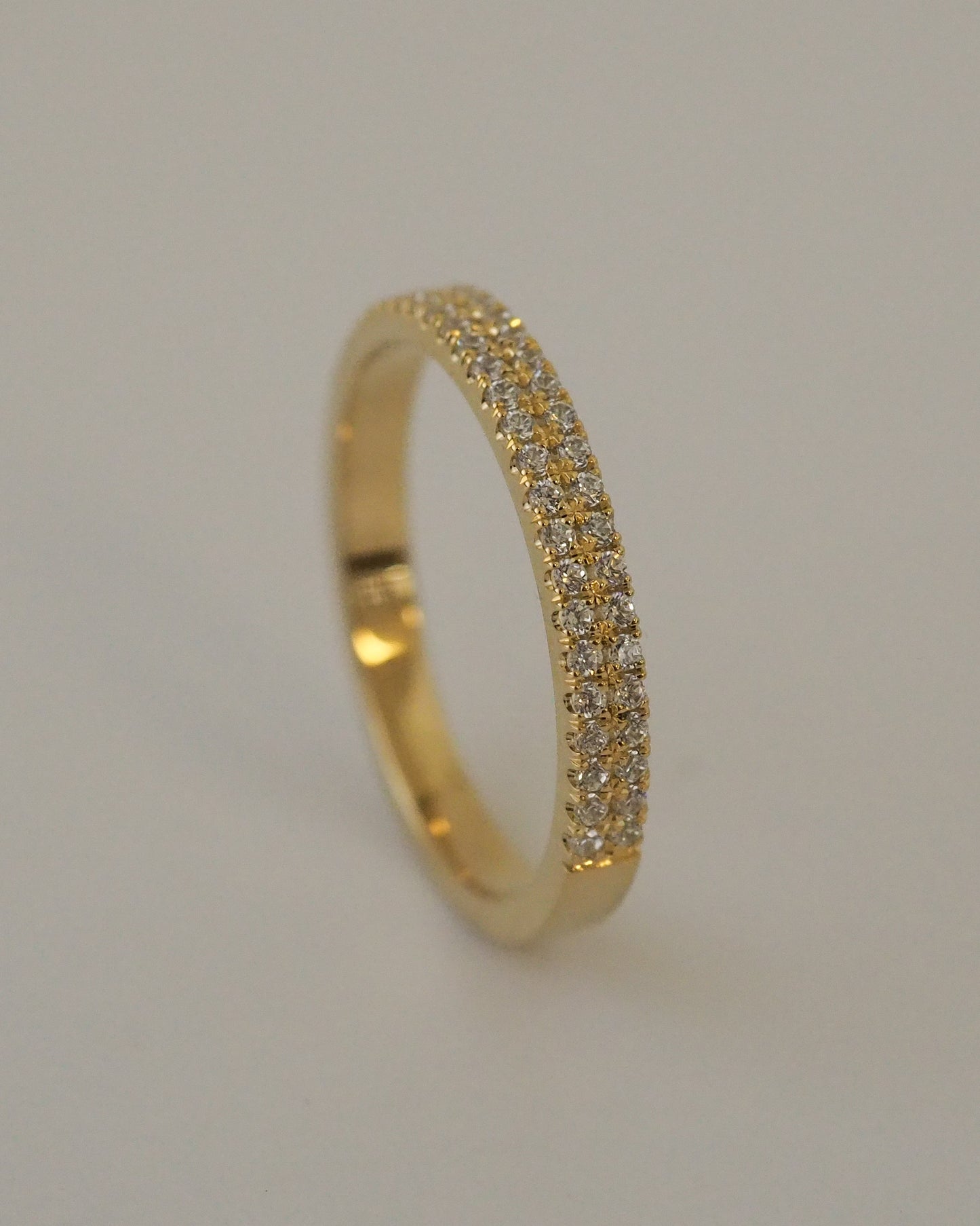 Pavé Diamonds Ring