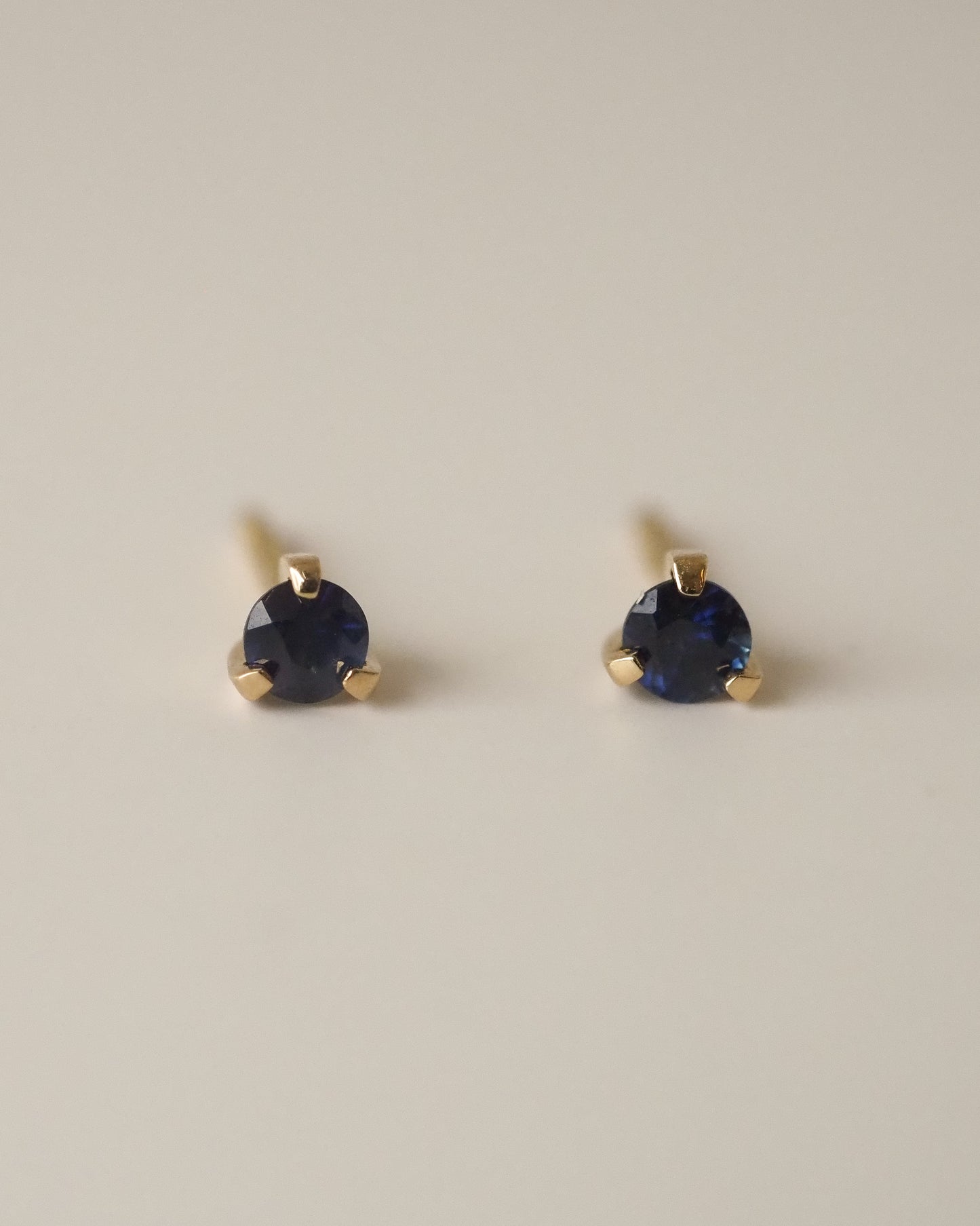 Terez Studs Blue Sapphires