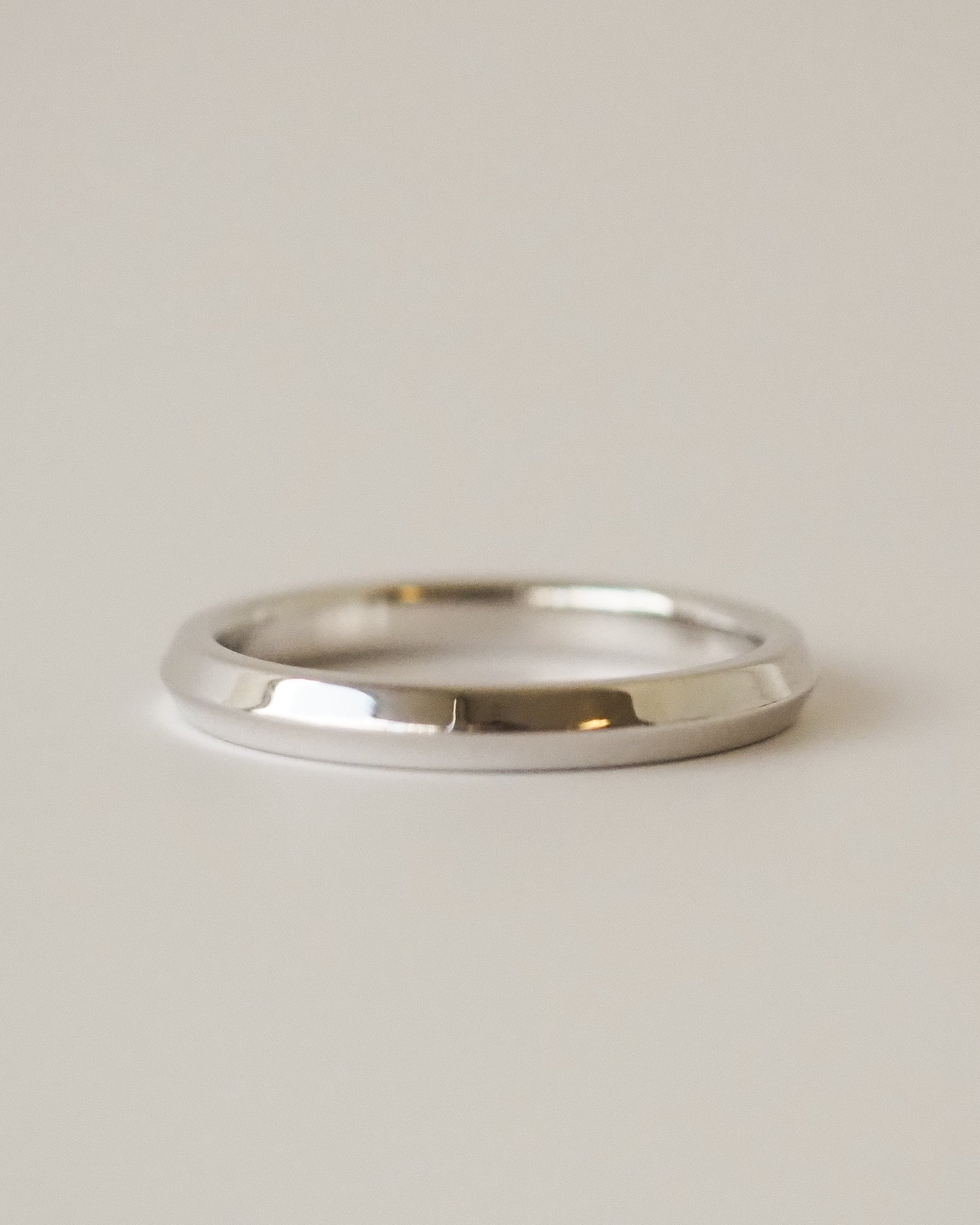 Knife Edge Ring