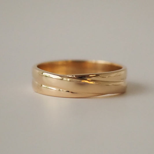 Criss Cross Ring - thick