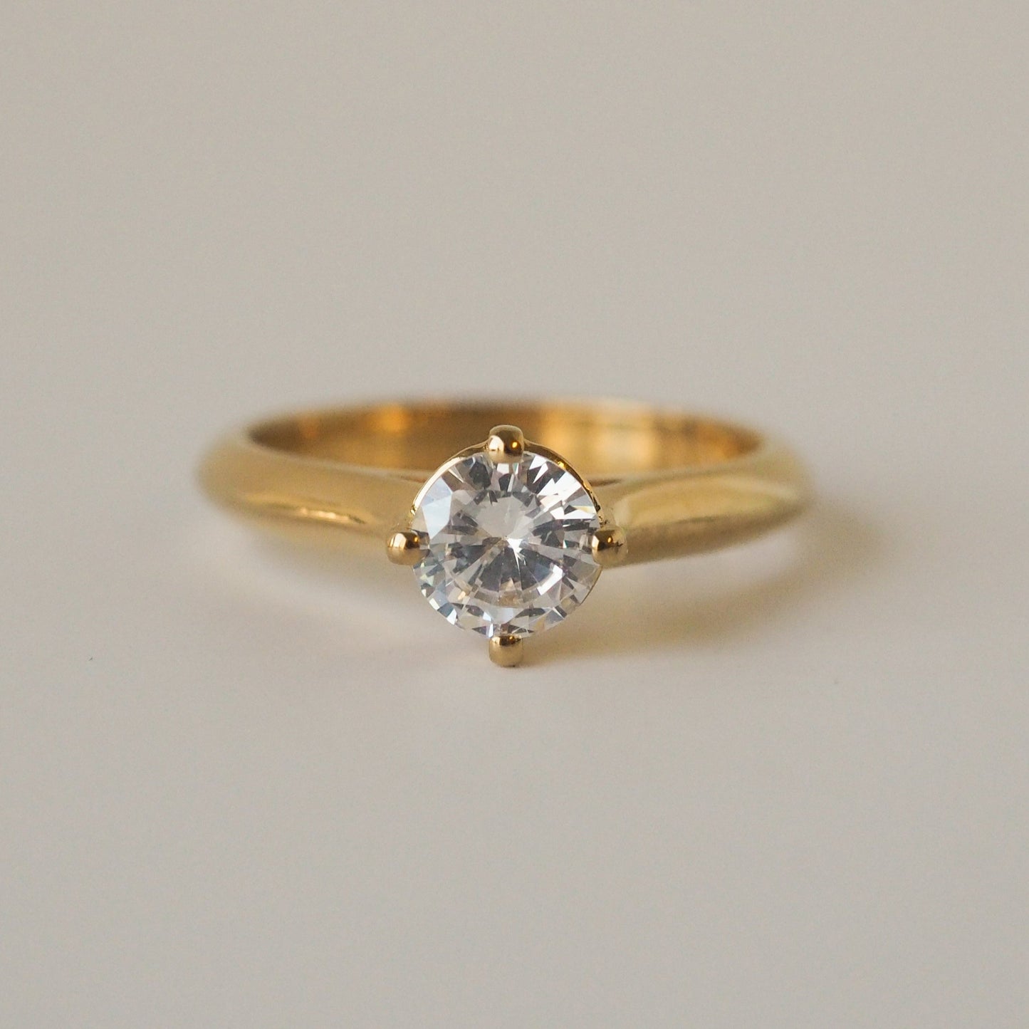 Compass solitaire Ring