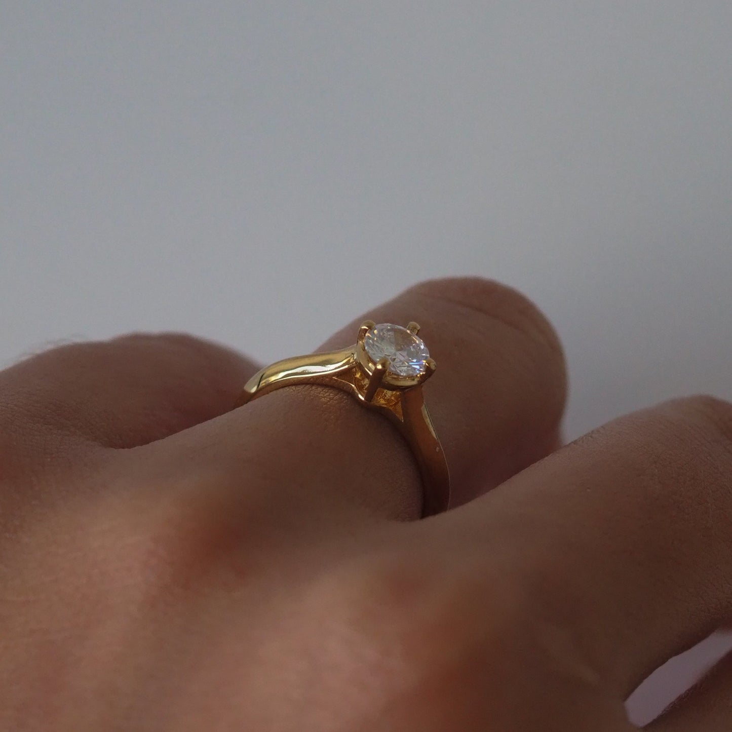 Compass solitaire Ring