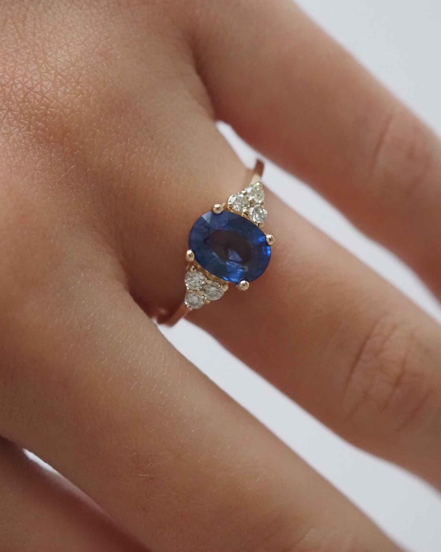 Sapphire and Diamonds Ring