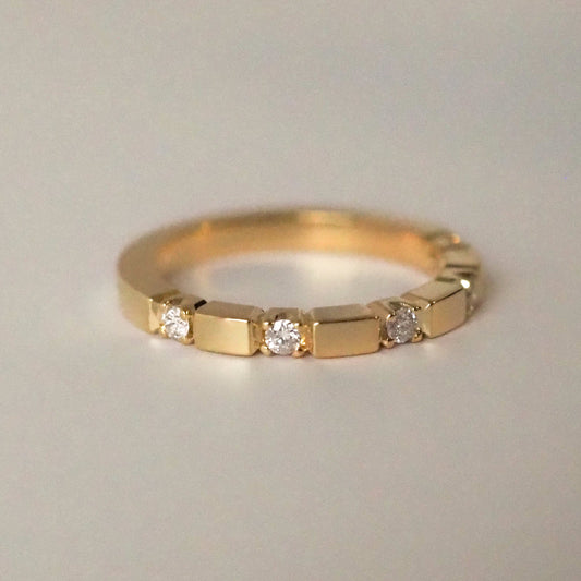 Bianca Ring