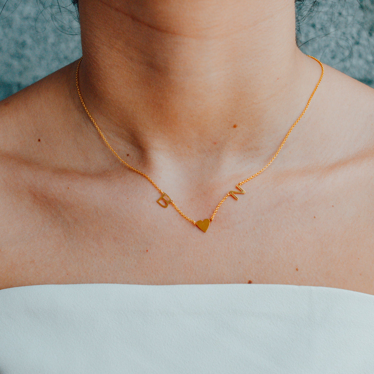 Oui Love Necklace - Solid Gold