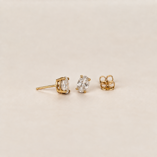 Lupe Studs - Diamonds