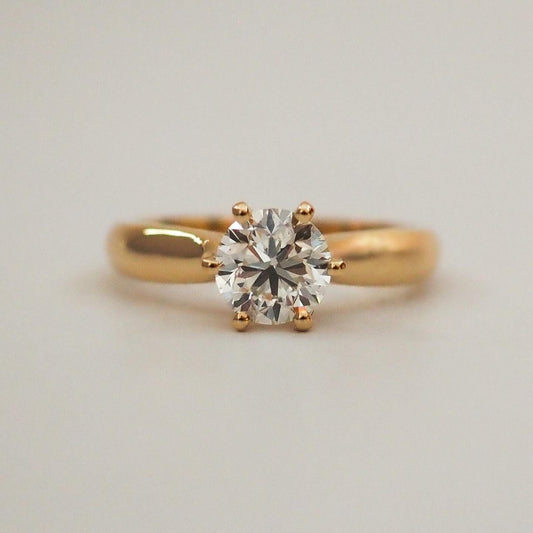 Eva Ring