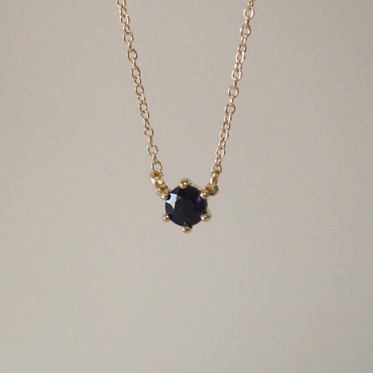 Nur Necklace
