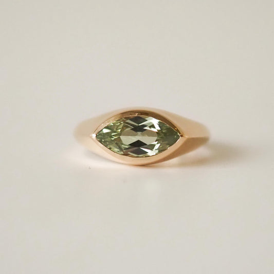 Celine Ring - Green Sapphire