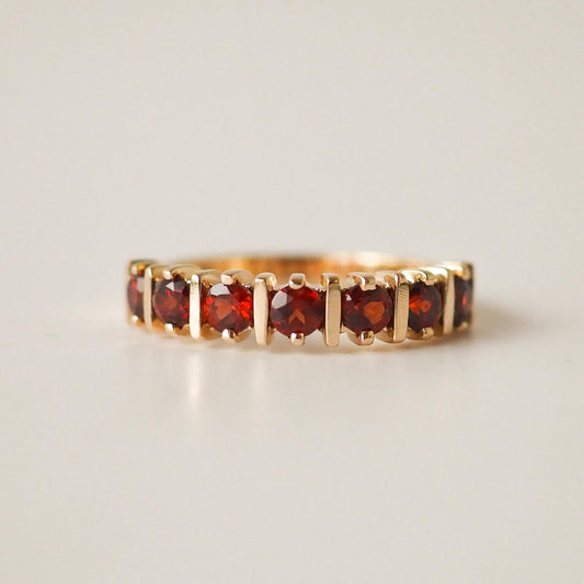 Arabelle Ring Garnets