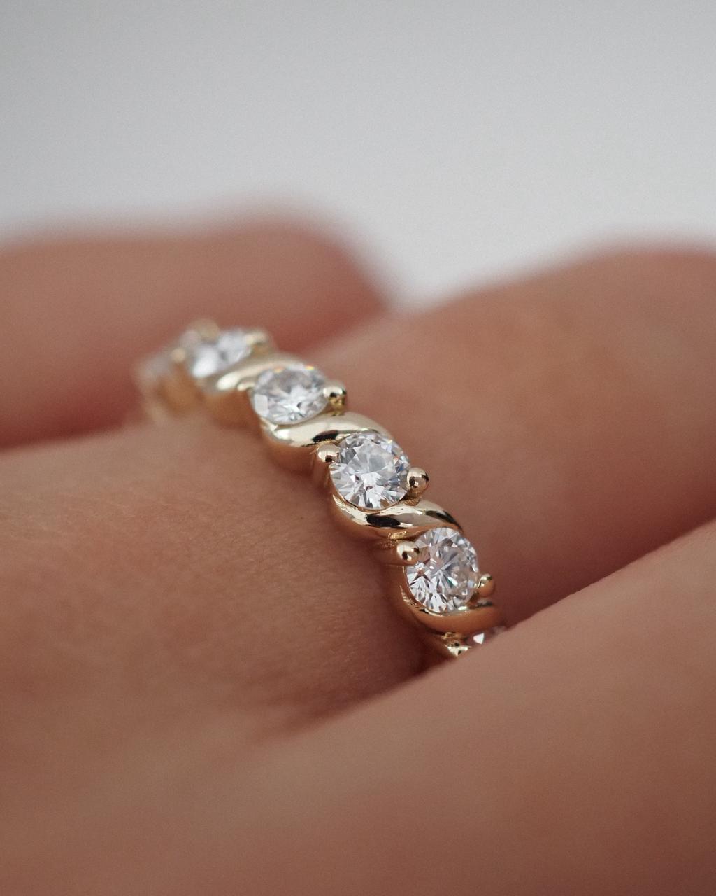 Aria Ring - Diamonds