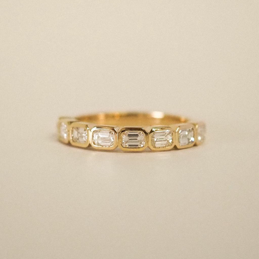 Rafaella (east west) Ring