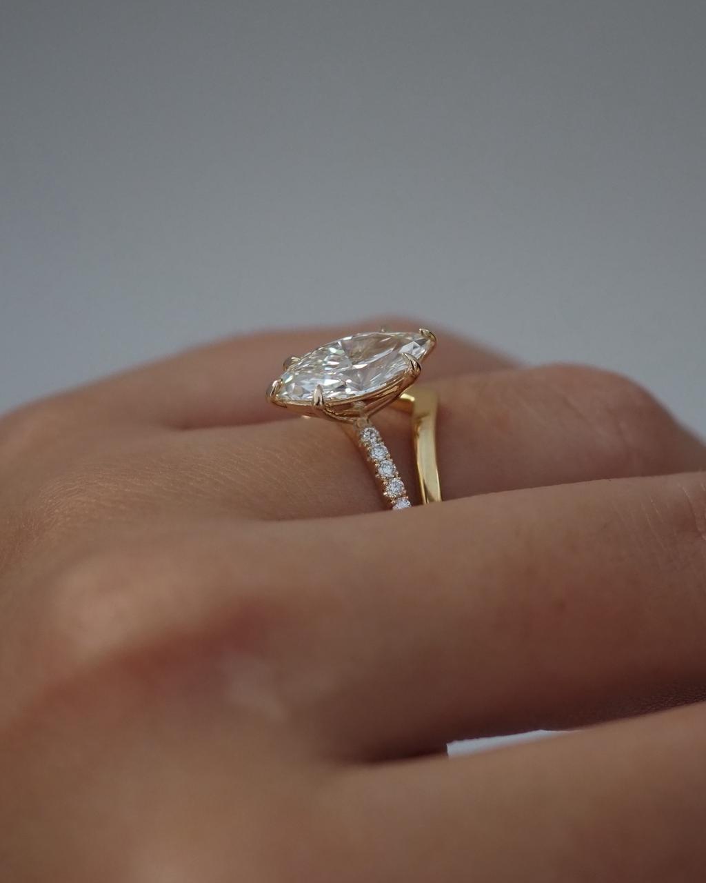 Clarisse Ring