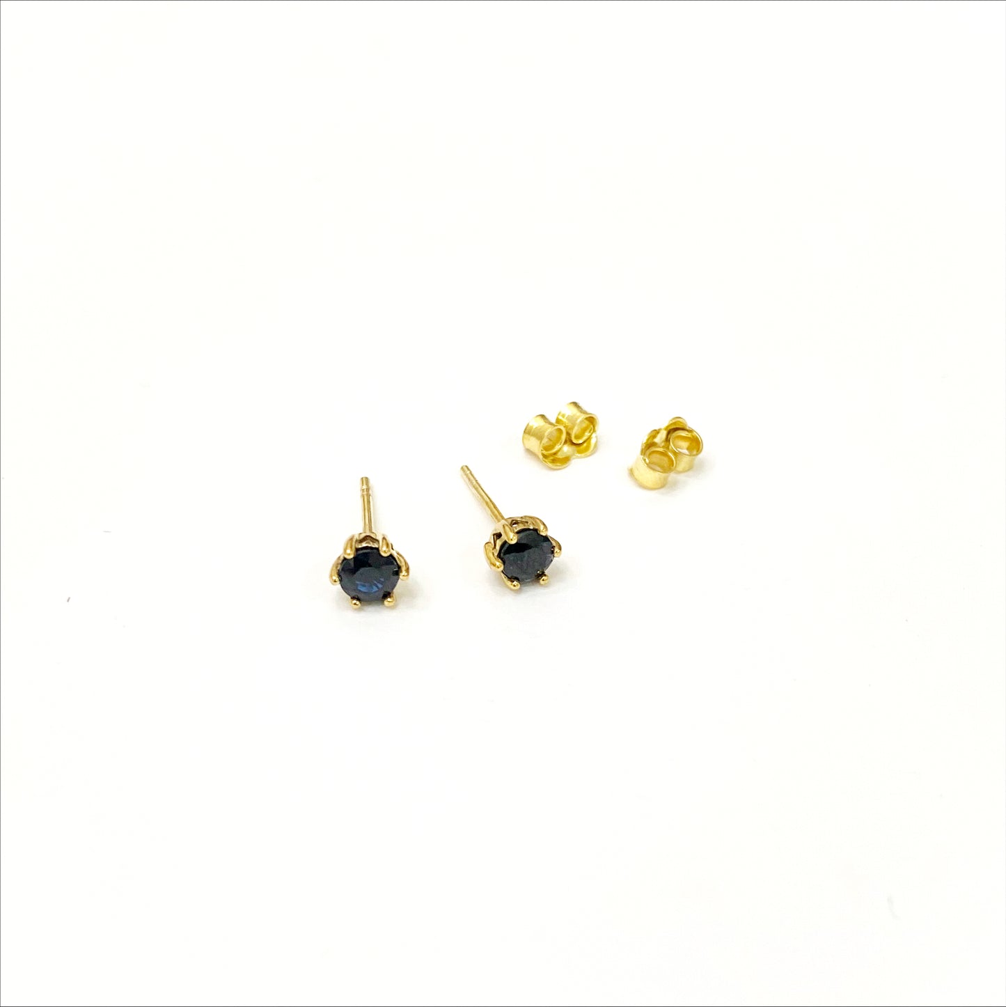 Nur Earrings