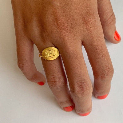 Louise Signet Ring - Solid Gold