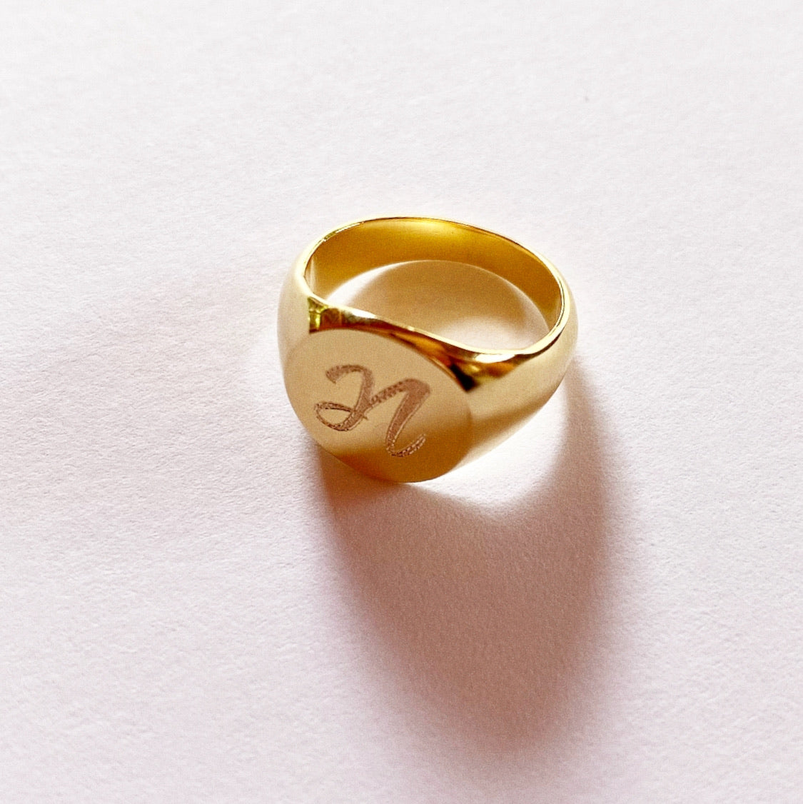 Lena Signet Ring - Solid Gold
