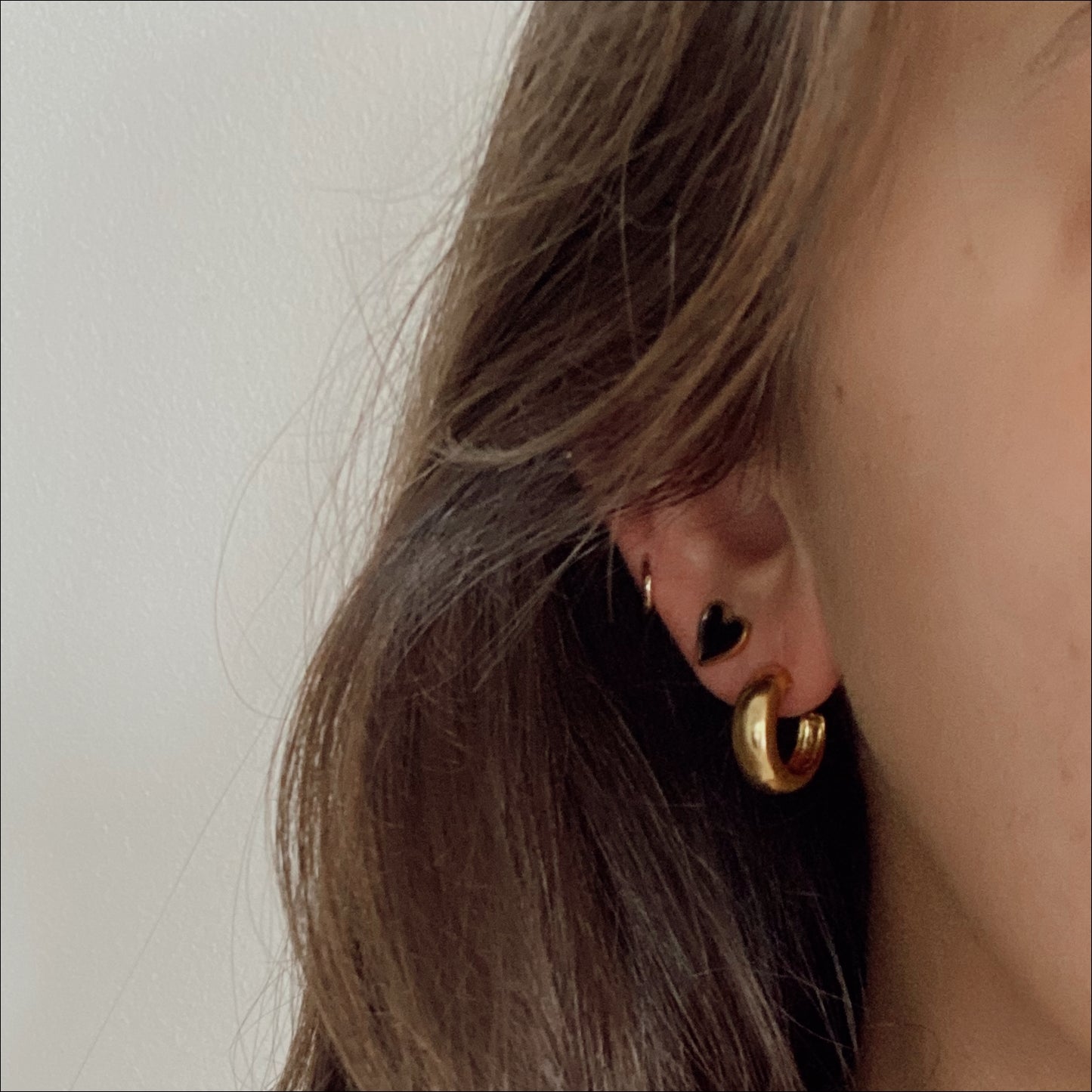 Dina Hoops - READY TO GIFT